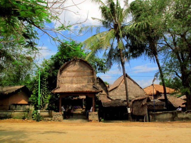 Sade Village